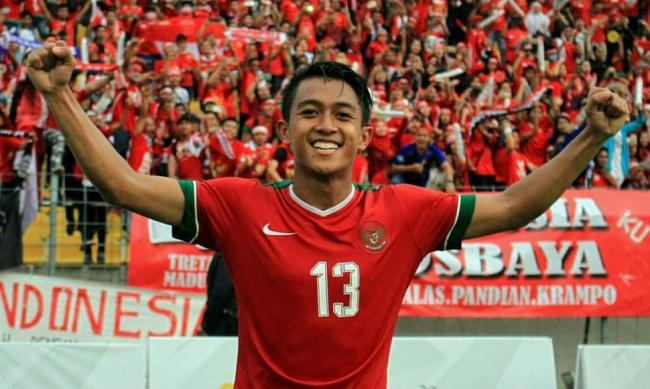 Febri Hariyadi Cepat di Lapangan Hijau, Ngebut di Fans Games 